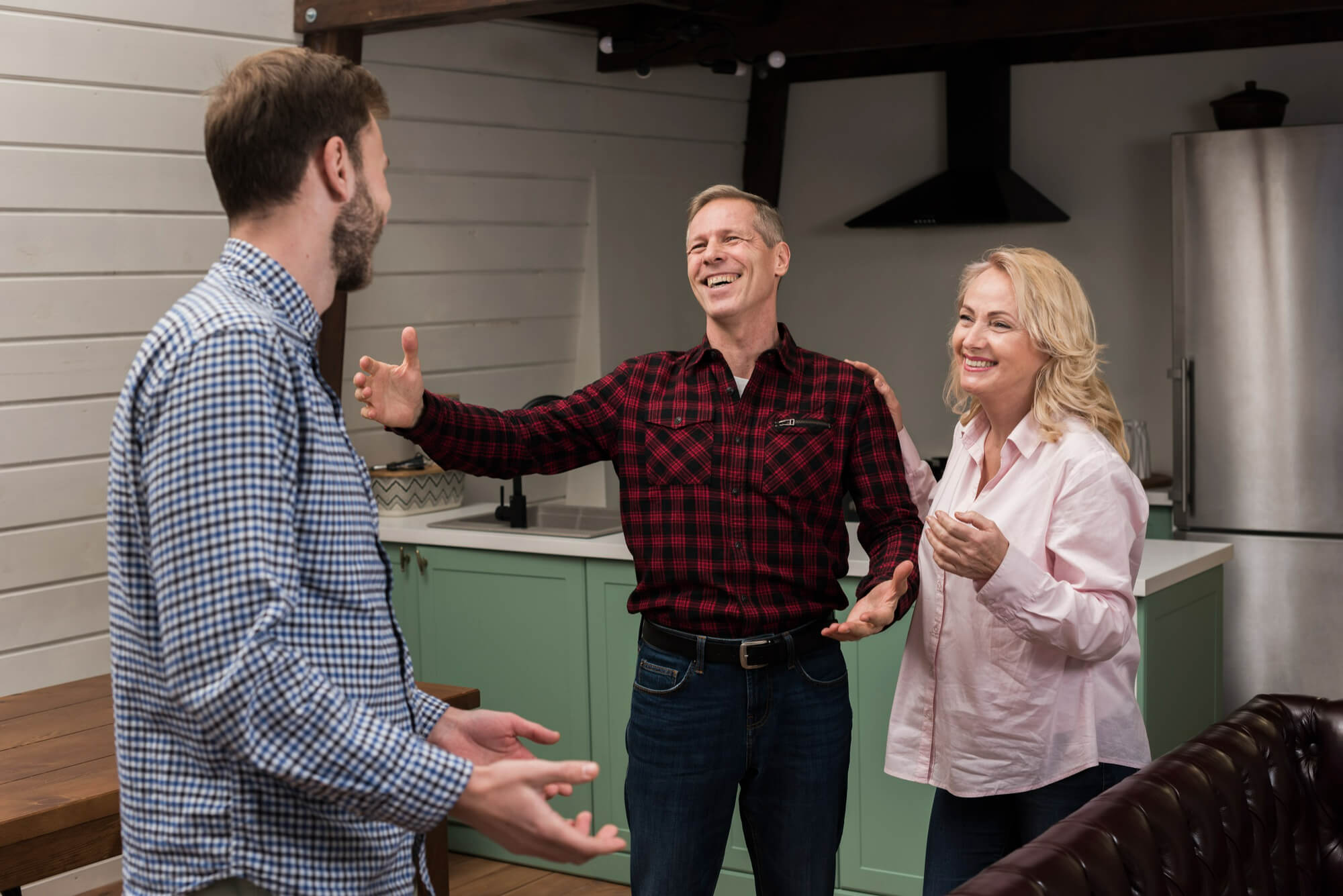 The Art of Being a Good Neighbour: Small Gestures, Big Impact